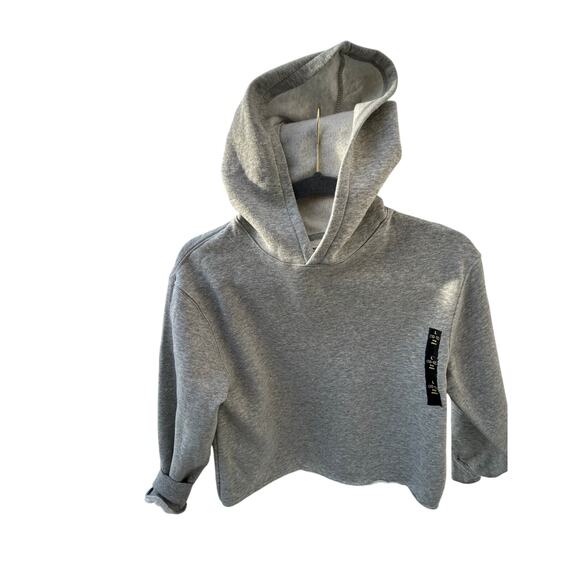 Trini Skies Kids Gray Pullover Hoodie Size 10-12 Cropped Casual - Picture 4 of 10